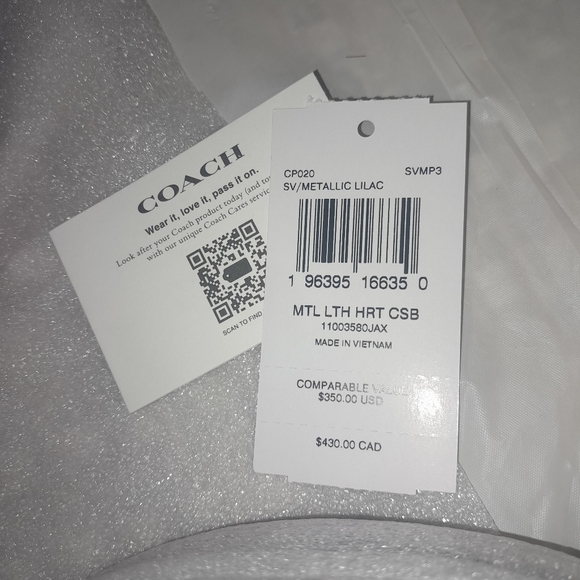 COACH Heart Shape Cossbody/Handbag & Coach Compact Mirror/Matching Wristlet NWT - Picture 14 of 17